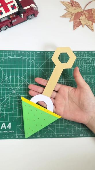 教你用纸张制作迷你世界中的抹茶红豆铲 #手工制作 #手工折纸 #手工diy #创意手工 #折纸教程