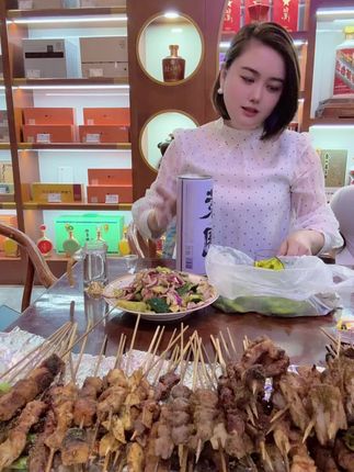 缺个喝酒🍺的🤣🤣🤣