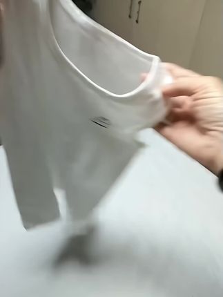 【蹦上云朵小白背心】森林棠25秋季舒软棉吸湿透气儿童保暖打底背心#高品质童装#舒适#内容启发搜索激励计划