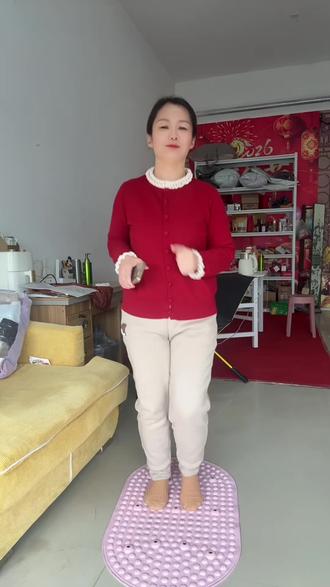 每天坚持踩踩指压板,真的很舒服,很好!#王青