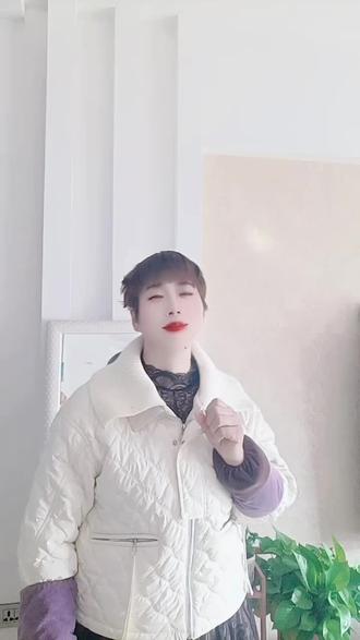 抖音达人玩法中。快乐一天是一天。🌹🌹🌹