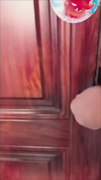 这小子会吗🤭本来以为啥都没有,突如其来的惊喜,还知道录像了🫶🏻不错不错#记录的意义是让幸福的瞬间可以翻阅 #情人节 #一镜到底