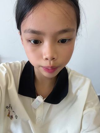 救命!这口香糖是魔法吧?0糖配方不怕胖,弹韧口感越嚼越上头!从酸涩青柠到清甜蜜桃,6种神仙口味承包你的好心情,压力大时嚼一嚼,烦恼随泡泡一起“噗”地飞走~#卢慧玲