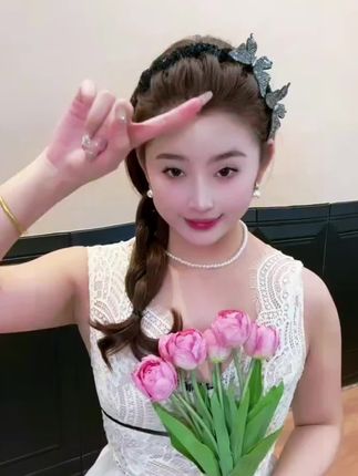 这款星光蝴蝶结发箍,真的爱了,气质百搭#发箍这样戴好美 #发箍 #头饰发饰