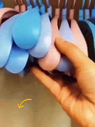 大宽肩成人防滑衣架,无痕衣架旋转晾衣架,,挂衣不会变形,承重力性强,#晾衣架 #收纳整理 #整理师 #生活好帮手 #无痕防滑衣架推荐