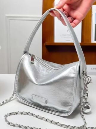 #百搭包包 2025夏季新款时尚百搭单肩链条小包包韩版女士银色腋下包包女款#美包分享 #爆款热卖中 #时尚女包 #小众设计