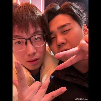 虍泽一辈子好兄弟,恭喜斩虍破800万粉丝#陈泽#斩虍 #虍泽 #斩虍破800万粉丝