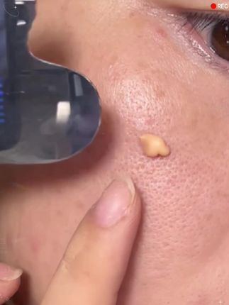 夏天不脱妆不显毛孔是什么很难的事吗!直接教给jejo底妆服帖一整天#底妆 #隐形毛孔#妆前乳 #夏天控油