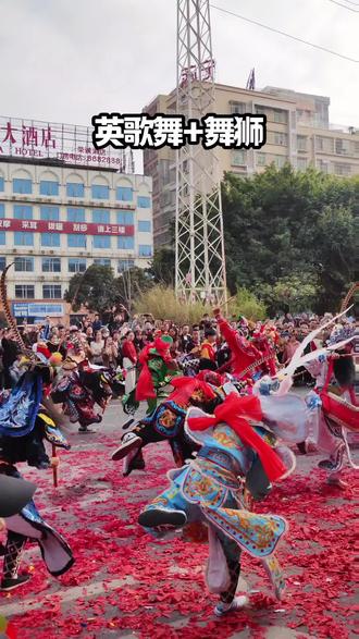 接下来的揭阳古城,外地人看到的是这样,然而,本地人,是这样的🥴#揭阳古城 #潮汕民俗活动 #揭阳本地人 #停不下来的节奏