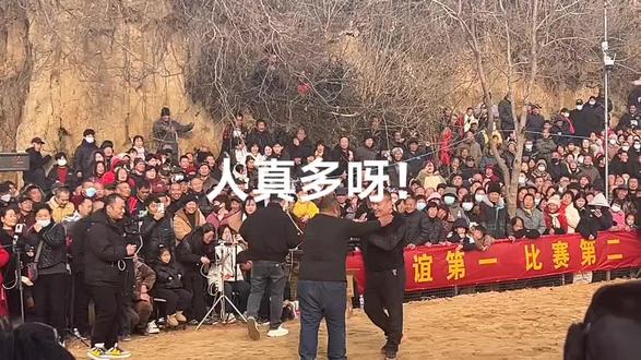 观音寺前张庄龙源文化广场摔跤#