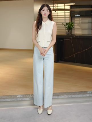 气质修身无袖上衣 #晚白爆款#25052505#无袖上衣#百搭上衣 #通勤品质感万能公式