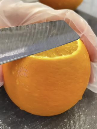 果肉像果冻一样细嫩的爱媛果冻橙🍊!皮薄如纸,清甜多汁还没有籽!直接吸着吃😋果味浓郁,甜而不腻,让人一口沦陷!#爱媛38号果冻橙 #果冻橙 #橙子 #新鲜应季水果 #现摘现发新鲜到家