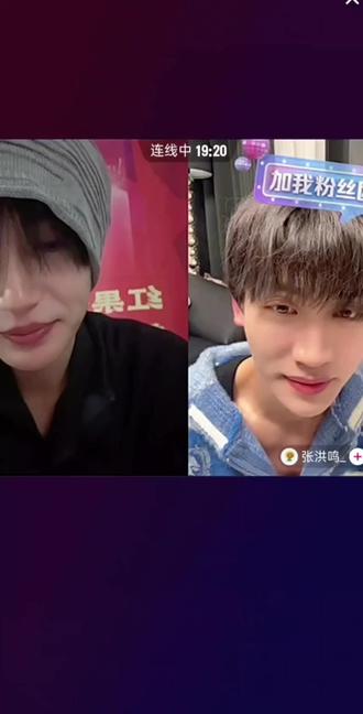 就这样大半夜的笑死我了#翅翅#闹闹@张翅 @鹅娘