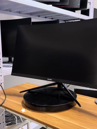 飞利浦32寸曲屏 2k-165hz 型号:325m8cz #大屏幕 #电竞显示器