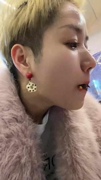 #微醺时刻 人生苦短,把酒倒满