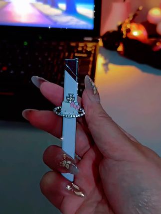 不敢想我的好朋友收到这个礼物会多开心人嘿嘿 #打火机 #哥特风#hellokitty #高级感 #仙女必备