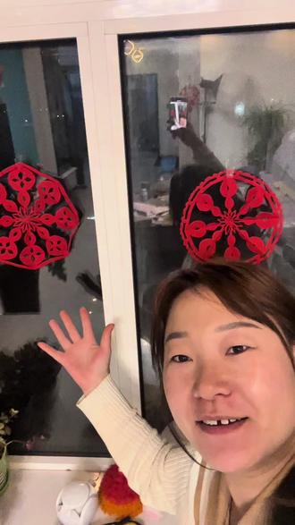 借一缕春风,开启新岁美好……快剪一个,贴起来,4号零晨4点1分立春#剪纸立体春字 #剪纸教程 #剪纸 @90后静姐幸福生活
