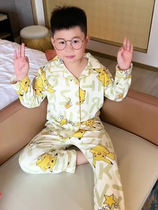 洗完澡穿上它!幸福感直接拉满~睡觉夜里护肚不着凉,娃上身都喊舒服!宝妈必囤!#高品质童装 #儿童家居服#面料柔软舒适 #爱了爱了 #宝妈推荐