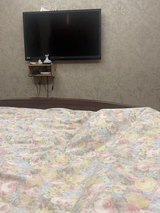 我一米八床上用的四件纯棉四件套,我入的是200X230的#四件纯棉被套
