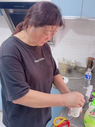 陶妈妈受我的影响后也开始喝蛋白 粉,她说这个口味很好喝呀,坚持喝获得不一样的你,对自己好点才是真的,余生好好爱自己!#蛋白 粉#点击下方小黄车购买