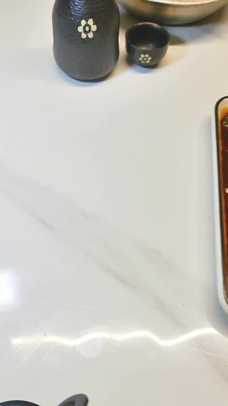 年夜饭桌上少不了一道暖心暖胃的硬菜,老炖三软烂入味、香气浓郁,做法简单又家常。这道经典炖菜用料实在、越炖越香,端上桌就是全家都爱的年味,新手也能轻松学会,让团圆餐桌更有烟火气。
#抖音年味争霸巅峰赛 #抖音年味争霸赛 #老炖三 #天津菜