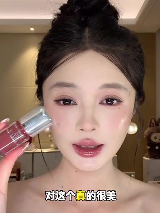 这感觉才对嘛!爽!#朋友 #美妆种草 #稚优泉 #不沾杯不掉色 #唇冻
