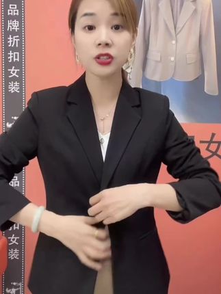 西装套装女2025新款爆款洋气职业气质小个子西服套装两件套工作服#时尚潮流#显瘦洋气小西装套装