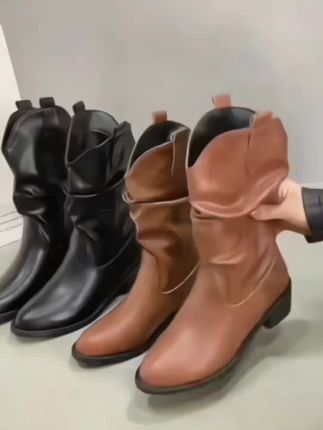 达芙妮马丁靴女秋季新款爆款单靴时尚尖头骑士瘦瘦靴厚底中筒靴子#好鞋推荐 #女鞋推荐