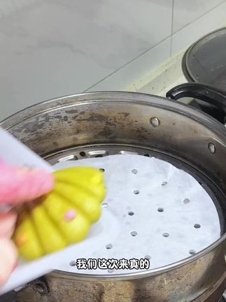 可爱的企鹅包,温柔细腻的紫薯馅,宝宝超爱吃! #宝宝早餐 #花式面点 #卡通馒头 #卡通造型馒头 #面食分享