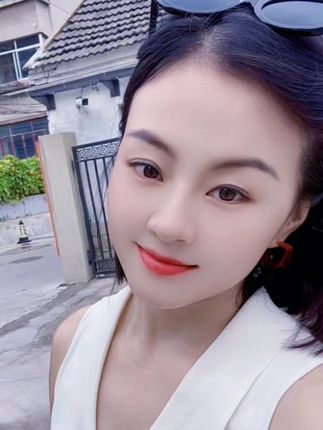 #抖音推广 #女性独立自信 #抖音上热门小助手 明明可以很洒脱,为何又觉得不妥~