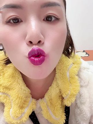 不沾杯不易掉色温变口红💄 #有运费险放心下单 @抖音小助手 @#我要上热门