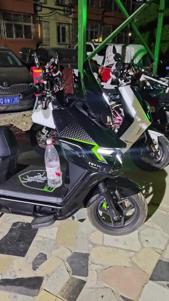 黑骑士M10#我的外卖电动车 #我的电动车 #电动车性能展示 #动力猛兽gsx