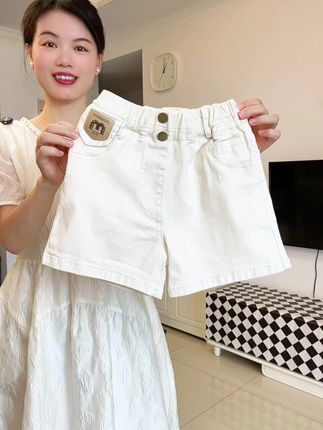 简单耐看的纯色系短裤#质量杠杠滴 #高品质童装 #显高显瘦 #短裤穿搭 #牛仔短裤