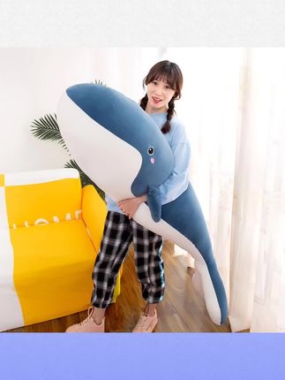 #毛绒玩具 可爱鲸鱼毛绒玩具抱枕夹腿女生睡觉床上男生款公仔布娃娃大号玩偶#鲸鱼玩偶 #鲸鱼公仔 #鲸鱼毛绒玩具 #谁能拒绝呆萌的玩偶