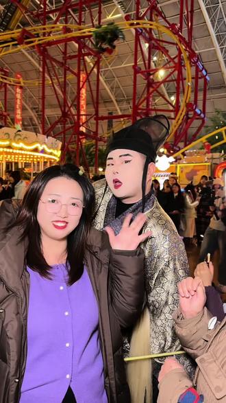 天津欢乐谷闪耀冰雪节开始啦!#天津欢乐谷 #天津闪耀冰雪节 #天津欢乐谷闪耀冰雪节 #旅游攻略