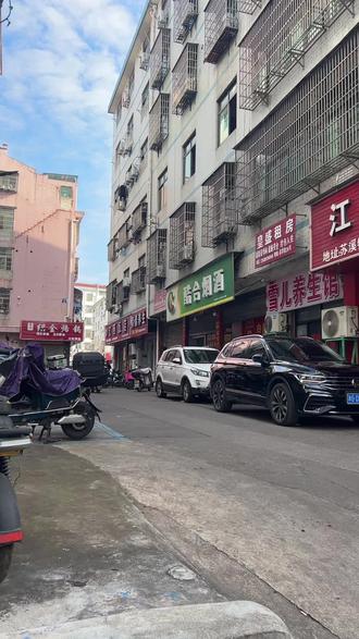 再搬最后几天砖,也可以回去休息几天了,#世人慌慌张张只为碎银几两