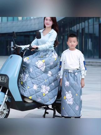 #挡风被 #秋冬加厚加绒半身裙子防风围裙电动车挡风被摩托骑车保暖护膝护腿