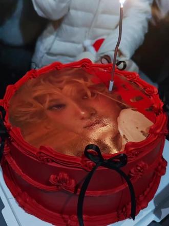 #朴彩英 #生日会 #blackpink世界巡演
第一次线下居然给了朴彩英
我自己也没有想到
朋友带我去的
体验还不错