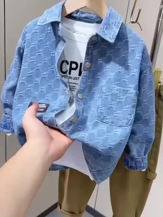 男童提花牛仔衬衫外套!#高品质童装#高品质童装#潮童穿搭 #潮童必备 #牛仔外套