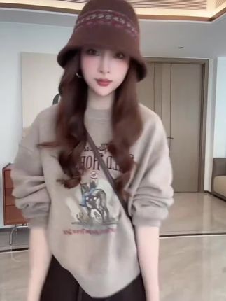 美式复古别致宽松圆领印花卫衣+麻花拼接毛衣+松紧卫裤