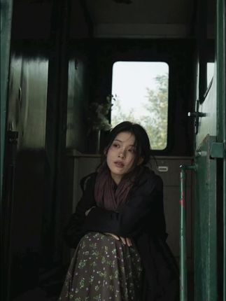 #黄昏#曲肖冰 感情的世界伤害在所难免