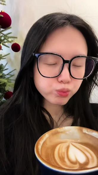 颜值口感双在线的下午茶甜品,被我盲点到咯!!一口下去太满足!!不好吃,你来打我~#味道好极了你们想吃吗 #vlog十亿流量扶持计划 #抖音美食创作者 #下午茶甜品