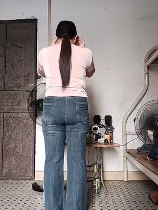 为了躲台风,休息一个早上,下午继续搬砖