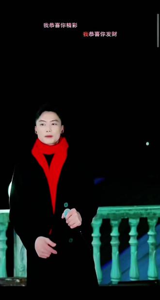 🍊从元旦的日照金山到除夕夜的浪漫烟花 暖心大男孩昊文带给文宝们满满的情绪价值 满满的祝福 满满的爱 希望2026我们一切都如意🍊#2026 #新年快乐 #一切都如意 @昊文🍊星城 @昊文生活号🍊