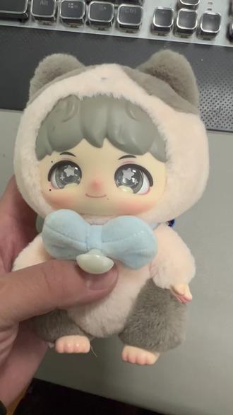 征集改造计划,你家吃灰的拉布布别扔!花点小钱给它装个AI灵魂,让它变身偶像陪你聊天#拉布布 #拉布布盲盒 #改娃 #生米 #周深