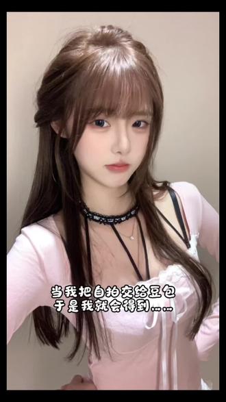 油菜花开了,#油菜花田少女 #甜美油菜花 #豆包ai #豆包出大片有两把刷子 #豆包P图 油菜花 油菜花写真 少女与油菜花 油菜花田里的少女 油菜花甜妹