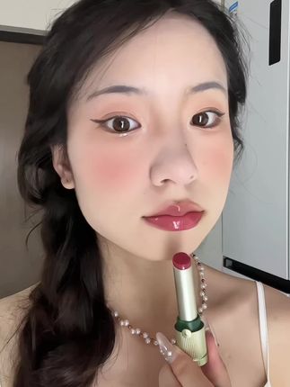 蔡徐坤的bgm太适合这个视频了!这个口红也太嫩了!丝滑又好用,#口红试色 #口红推荐 #girlcult