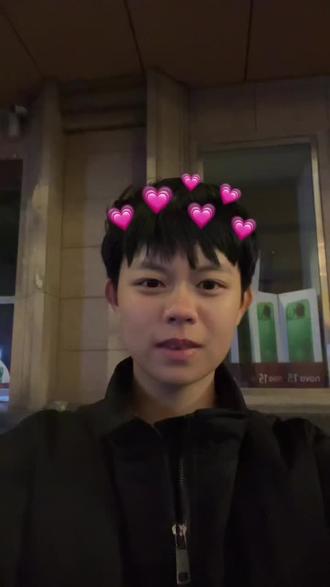 把我当成是她 最后再转一次账吧