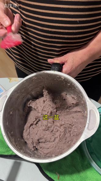 看俺妈俺爸用江里面的小虾,做的虾丸子,有多鲜美#乡村美食 #分享家乡美食