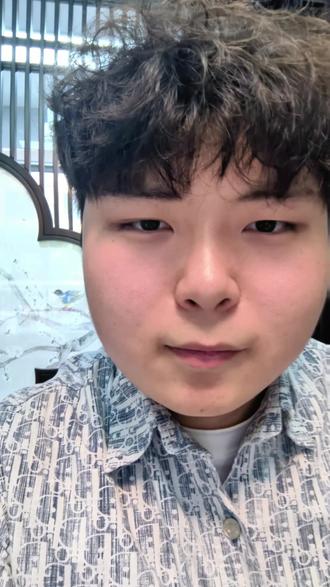 陕西省27届美术复读生政策 陕西省26届美术生,复读冲刺的政策已经公开,及时选择!#陕西美术生 #陕西美术联考 #艺术生 #西安画室 #西安画室推荐
